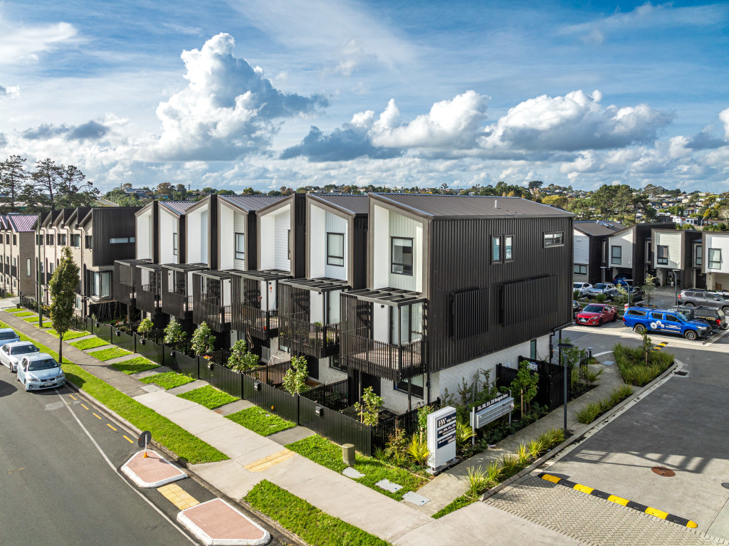 32 Westgate Drive, Westgate Auckland