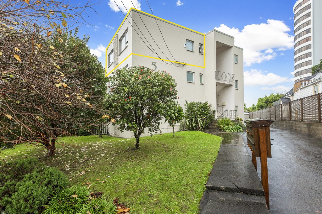 5/5 Curran Street, Herne Bay Auckland